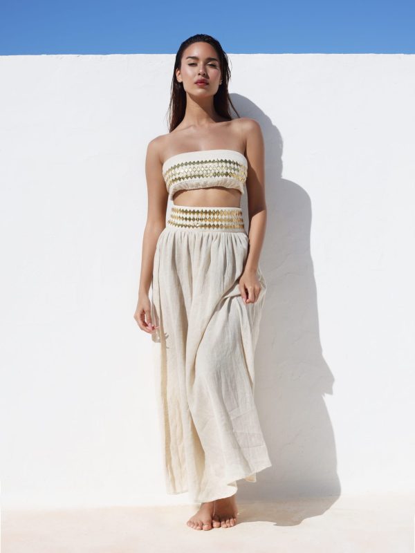 SET EMBROIDERED IN GOLD THREAD